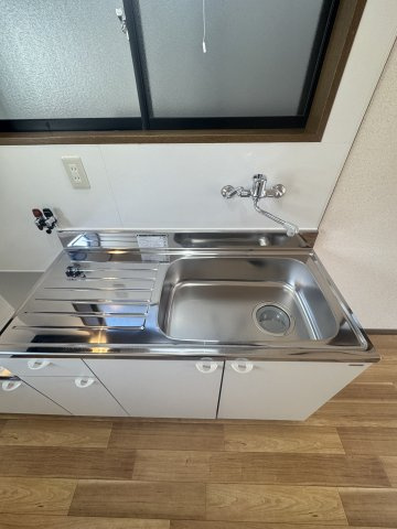 西尻池1丁目戸建貸家のキッチン