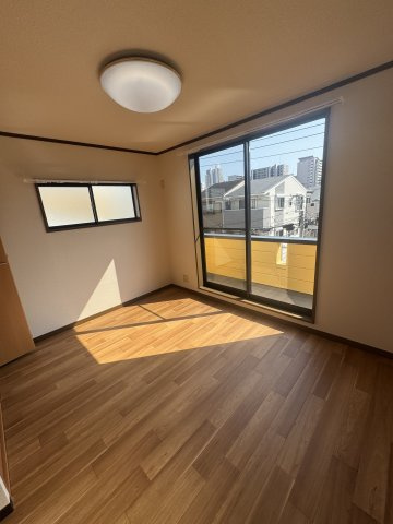 西尻池1丁目戸建貸家の居間・リビング
