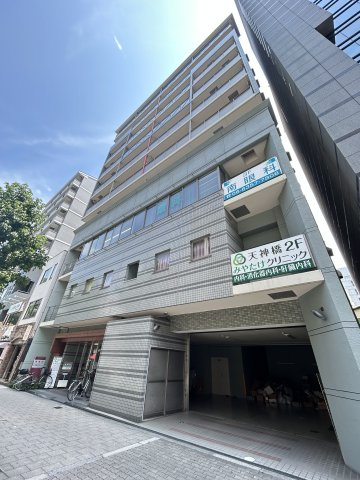 大阪謄写館ビルの外観