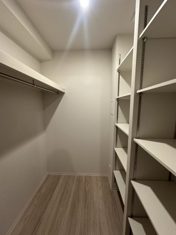 インシグニア渡辺通の収納