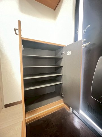 フルール岡本の収納