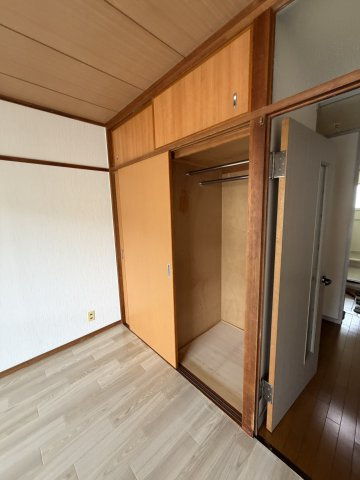 横尾1団地号63号棟の洋室