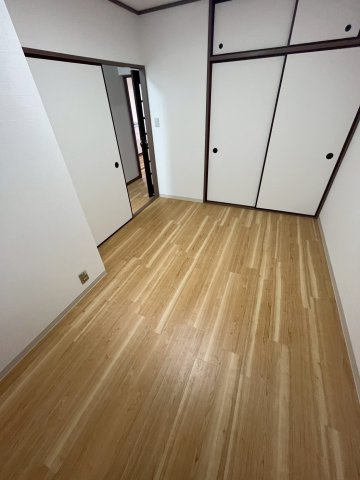 日商岩井上甲子園マンションの居間・リビング