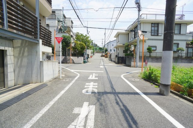 中町４　土地の前面道路含む現地写真|北側　公道　幅員約6.0m　接道約10.6m