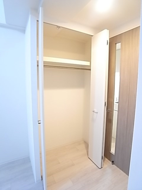 エスリード神戸三宮ラグジェの収納