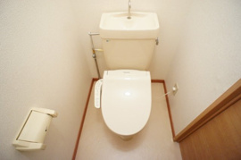 ゆったりとした空間のトイレです