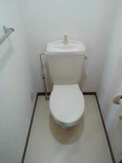 清潔感のあるトイレです