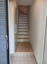 シンプルで使いやすい玄関です