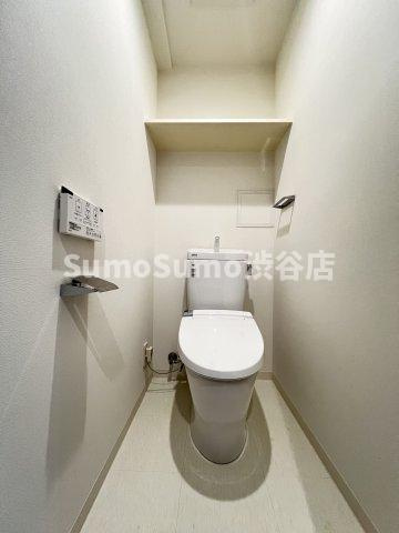 ＨＦ世田谷上町レジデンスのトイレ|落ち着いた色調のトイレです