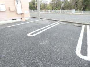 駐車場に車を止められます