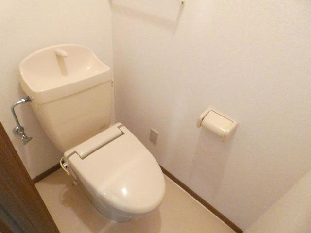 落ち着いたトイレです