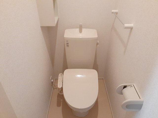 清潔感のあるトイレです