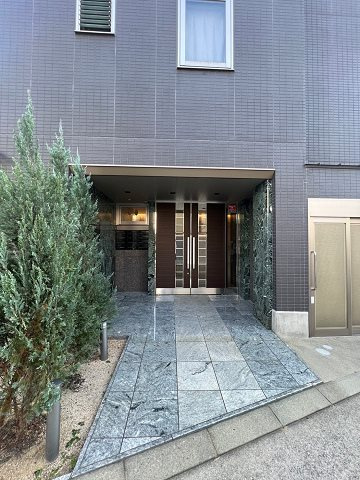 maison de chou chou立花のエントランス|ゆとりのあるエントランスです