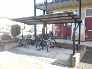 屋根付き駐輪場