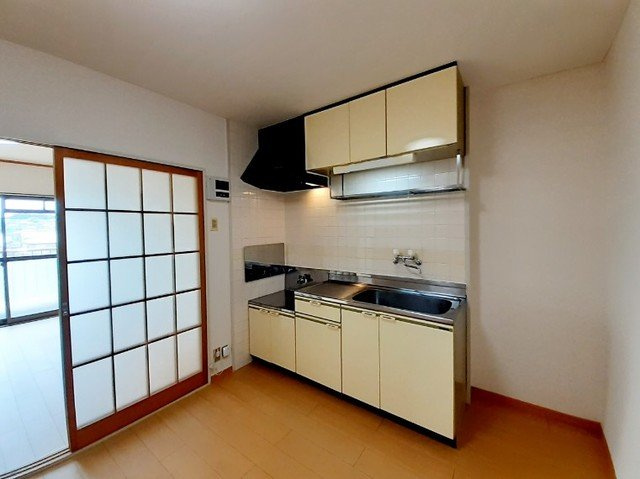 キッチンでお料理をお楽しみください