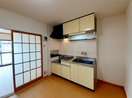 キッチンでお料理をお楽しみください