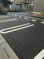 駐車場に車を止められます