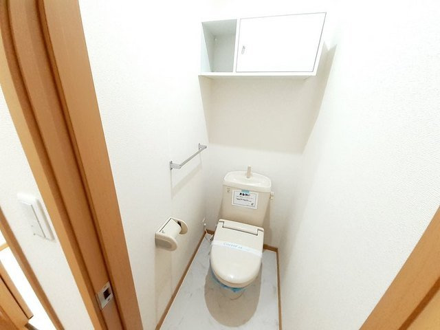 【トイレ】 | サニーハウス | 清潔感のあるトイレです