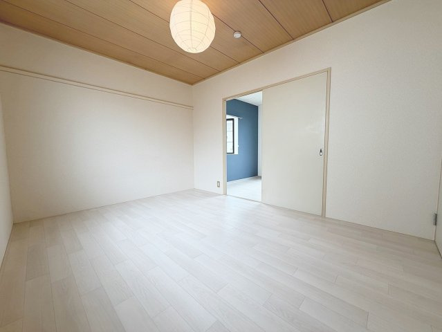 CREA御殿山Cの洋室