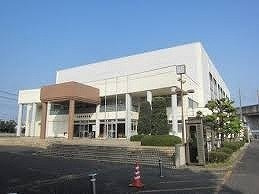 美里町民体育館まで3400m