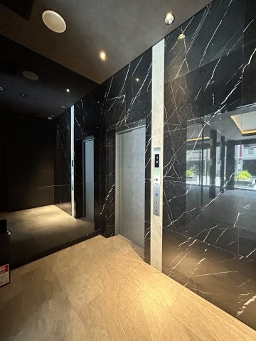 S-RESIDENCE堺blazeのロビー