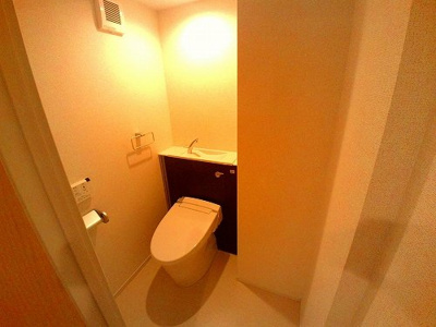 【トイレ】 | Ａｍｅｎｉｔｙ　Ｗｅｓｔ | ゆったりとした空間のトイレです