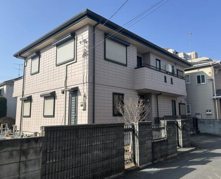 【二世帯住宅】鶴ヶ島市鶴ヶ丘中古住宅の外観|鶴ヶ島駅徒歩14分の好立地です