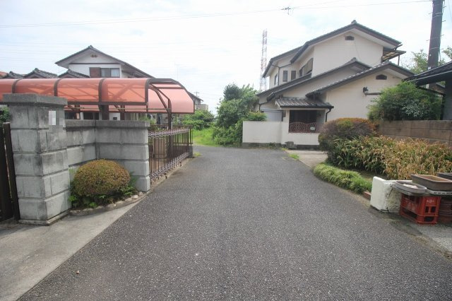 小山市喜沢の前面道路含む現地写真|道路幅や交通量、車の出入りのしやすさなどを現地でご確認ください。