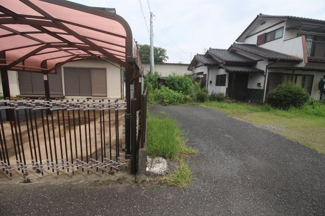 小山市喜沢の外観