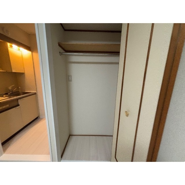 内装は落ち着いています