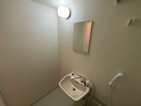 内装は落ち着いています