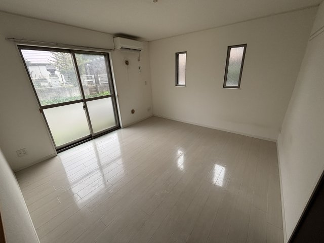 壬（みずのえ）の内装