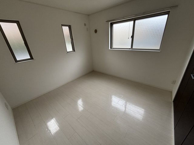 壬（みずのえ）の寝室