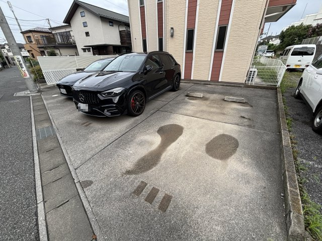 壬（みずのえ）の駐車場