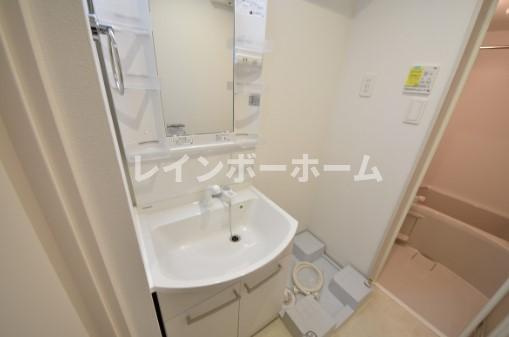 CB指扇ファーレの独立洗面台