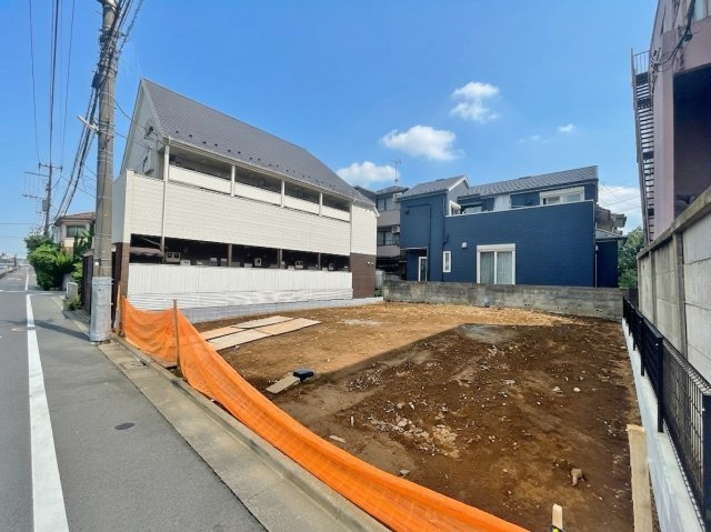 板橋区東山町 全2棟 B号棟の外観|東山町の落ち着いた住環境に誕生します
是非、現地にて陽当たりや周辺環境等ご確認ください♪