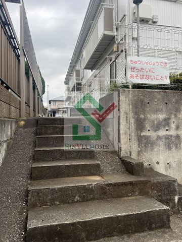 ボナール清瀬のエントランス