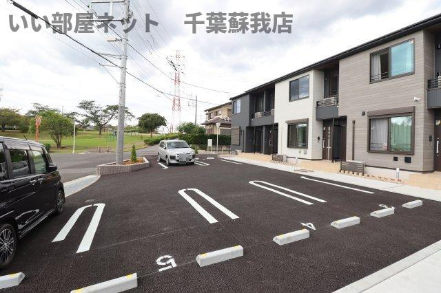 メゾン・ド・リュミエールⅠの駐車場|駐車場完備です