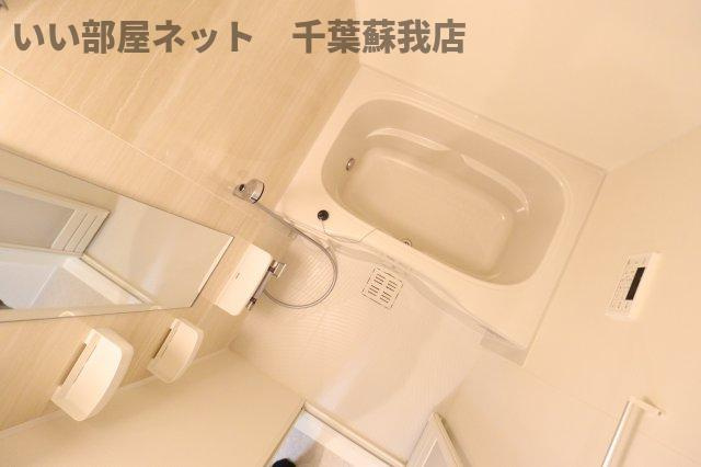 メゾン・ド・リュミエールⅠの浴室|日々の疲れを癒すお風呂付です