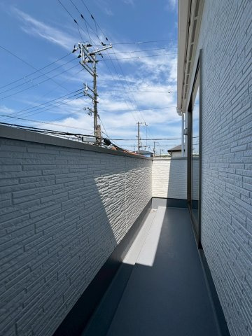 西区浜寺石津町西四丁1期1号地のバルコニー