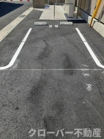 ジャダハウス丸亀　Ｂの駐車場