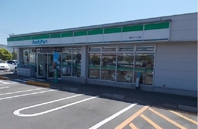 【周辺】 | セレノ・セレーノⅡ | ファミリーマートバイパス店様まで800m