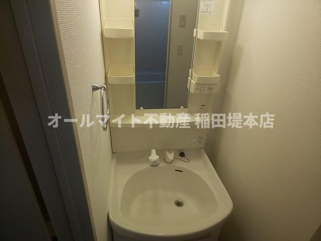 川崎市多摩区登戸の賃貸マンションの洗面所|★お部屋探しはオールマイト不動産までご相談下さい♪