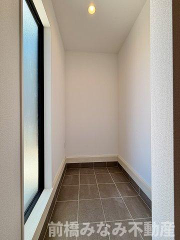 【新築】前橋市関根町　１号棟(全３棟)　グラファーレ　新築建売分譲の収納