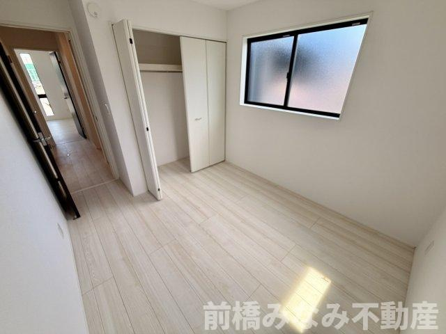 【新築】前橋市関根町　１号棟(全３棟)　グラファーレ　新築建売分譲の洋室