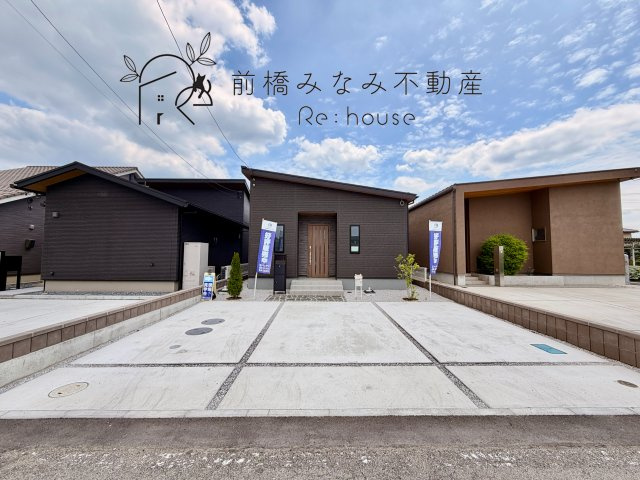 【新築平屋】高崎市塚田町　限定１棟　リーブルガーデン　新築建売の駐車場|駐車場に車を止められます