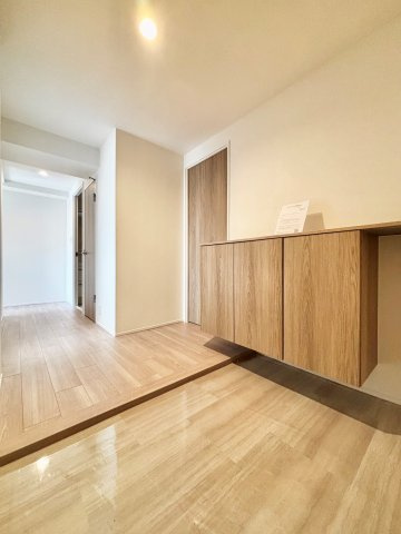 東大阪市下小阪１丁目の中古マンションの玄関