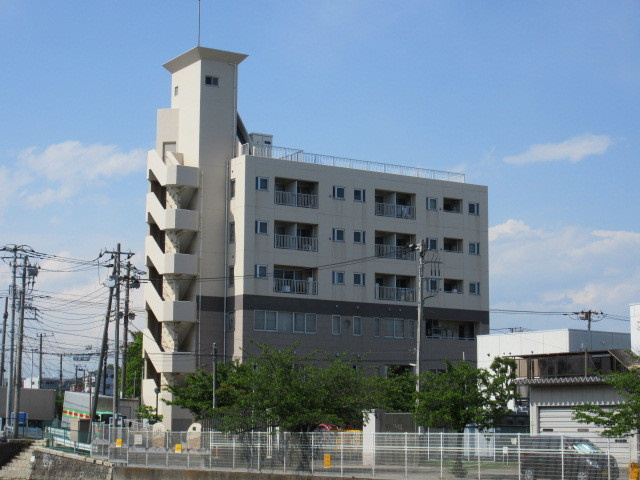 ※代表的な内装写真を掲載しております。