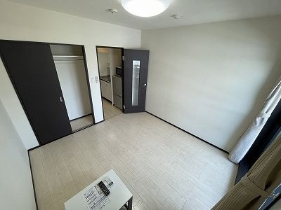 レオネクストコージーハウス赤坂の居間・リビング