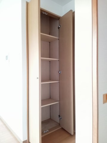 川崎市多摩区登戸の賃貸マンションの収納